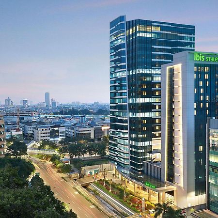 Ibis Styles Jakarta Tanah Abang Екстериор снимка